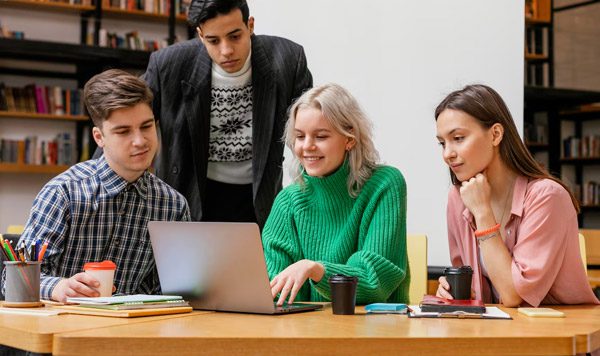 Education &
Startup Learning