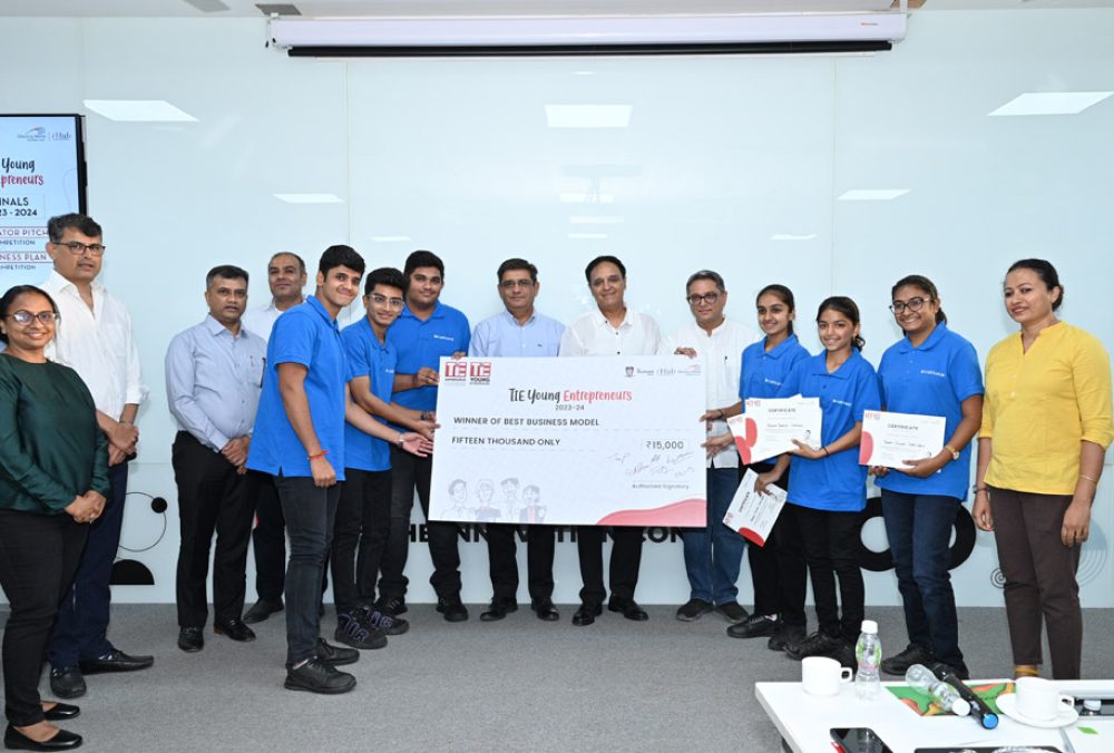 Team Cartlogic: Winner of the Best Business Model